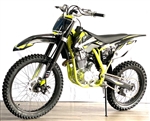 250cc XTR 250 K5 Pro Dirt Bike 5 Speed Manual With Electric / Kick Start